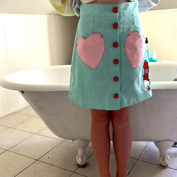 NWOT Sanrio skirt - Picture 3 of 4